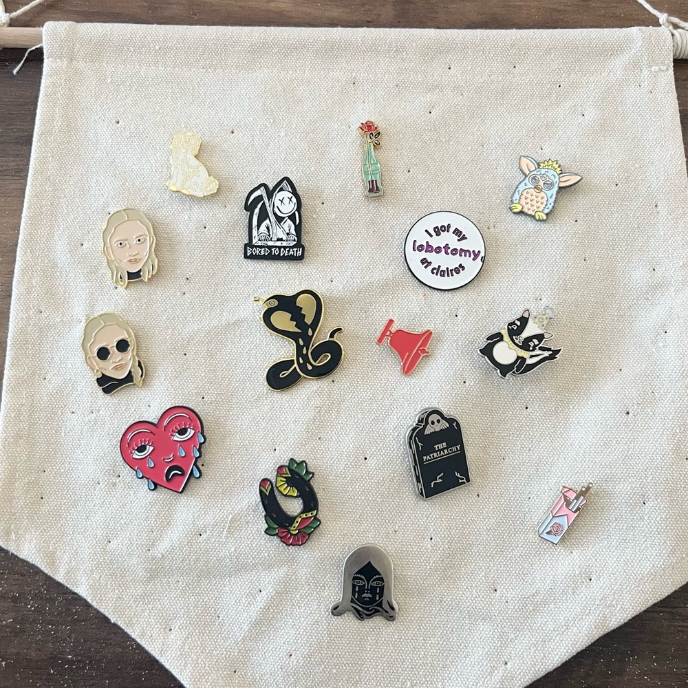 Enamel pin collection - set of 15